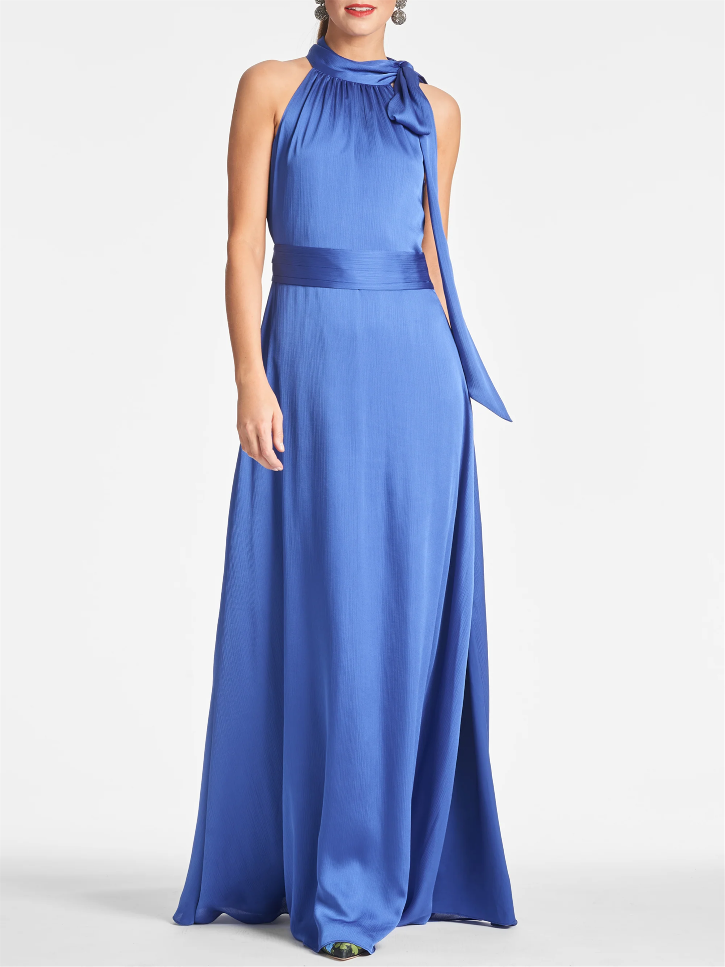 Princess A-Line Halter Evening Gown in Floor-Length Sleeveless Style