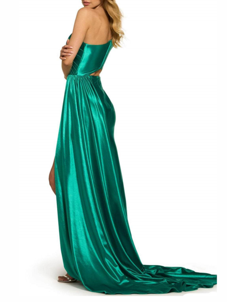 Evening Dress with One Shoulder and Side Slit in Mermaid/Trumpet Style