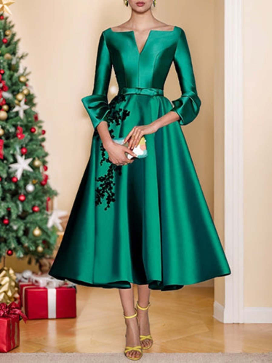 Tea-Length A-Line Cocktail Dress with 3/4 Sleeves and Princess Appliques