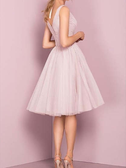 V-Neck Sleeveless A-line princess tea-length dress with pleats