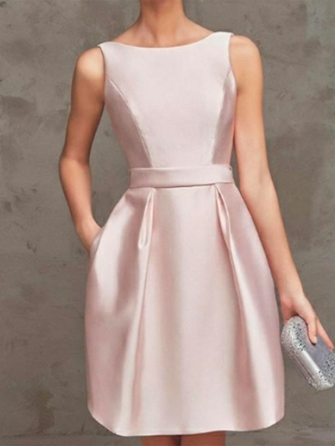 Sleeveless A-Line Princess Cocktail Dresses with Boat Neck and Pleats