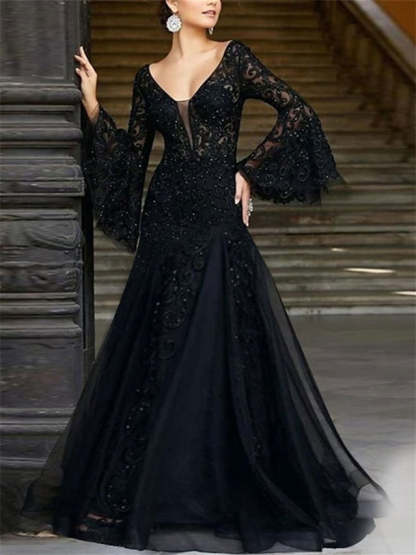 Floor-Length V-Neck A-Line Princess Evening Dresses with Long Sleeves and Appliques