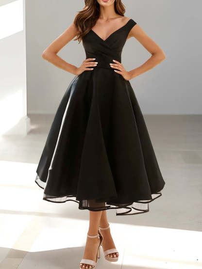 V-neck Princess A-Line Sleeveless Tea-Length Homecoming Gowns