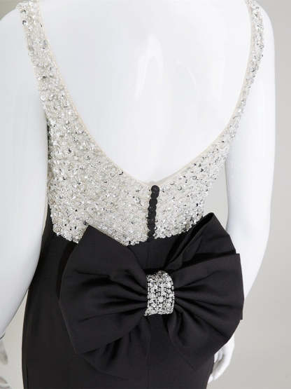 Evening Dresses with Scoop Neck Court Train and Beaded Bow(s) in Mermaid/Trumpet Style