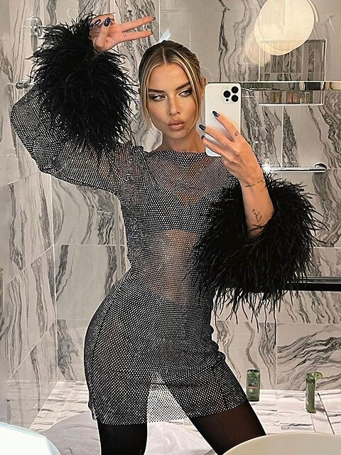 Vintage Mini Dress with Jewel Neckline and Long Sleeves in A-Line/Princess Cut