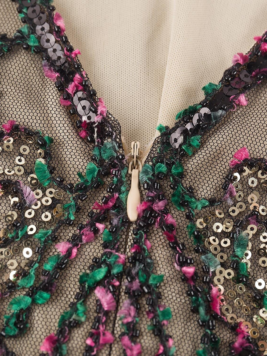 Vintage V-Neck A-Line Princess Dress Knee-Length and Sleeveless with Sequins & Tassel Fringe