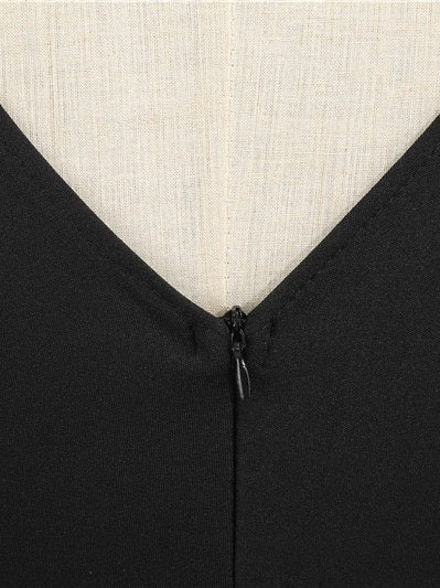 Vintage V-Neck Sleeveless A-Line Princess Dress Knee-Length