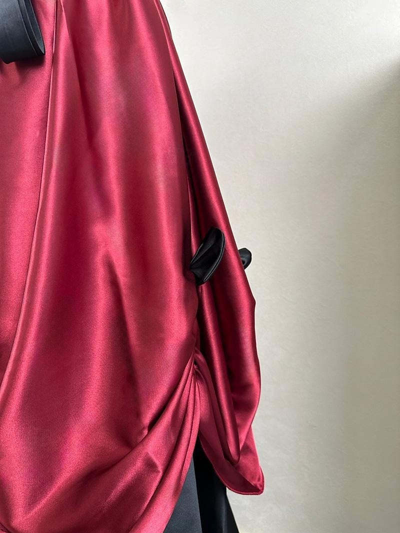 Vintage Tea-Length Ball Gown Featuring Scoop Neck Short Sleeves and Knotbow