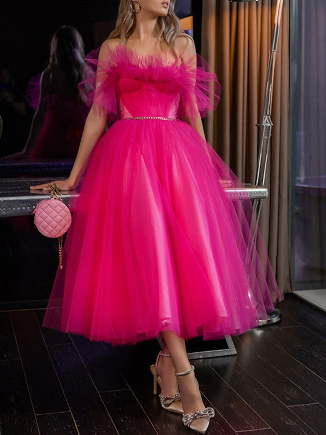 Strapless Sleeveless A-Line Prom Dress in Tulle and Organza with Pleats Tea Length