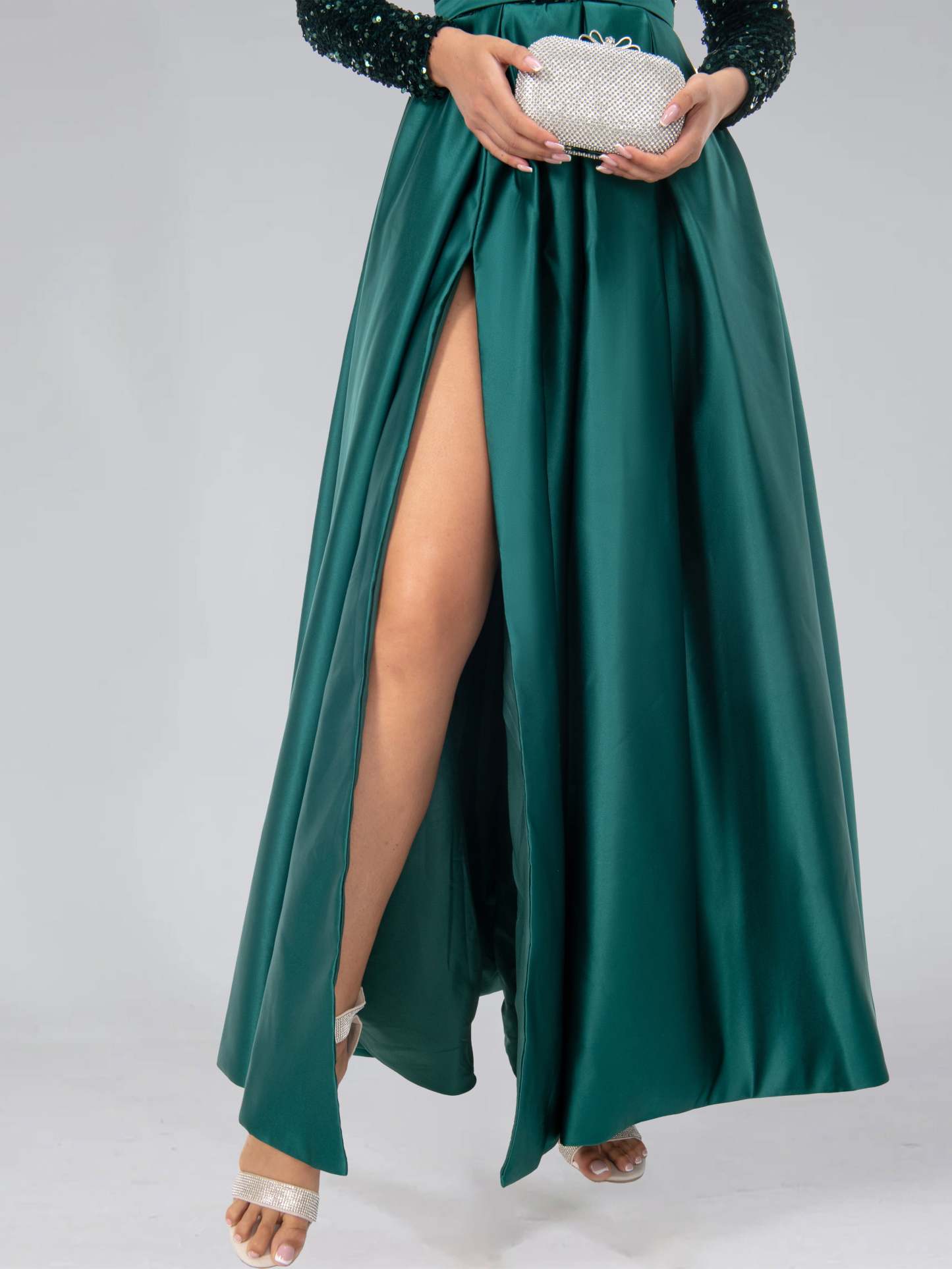 Floor-Length Evening Dresses with High Split in A-Line/Princess V-Neck Long Sleeves