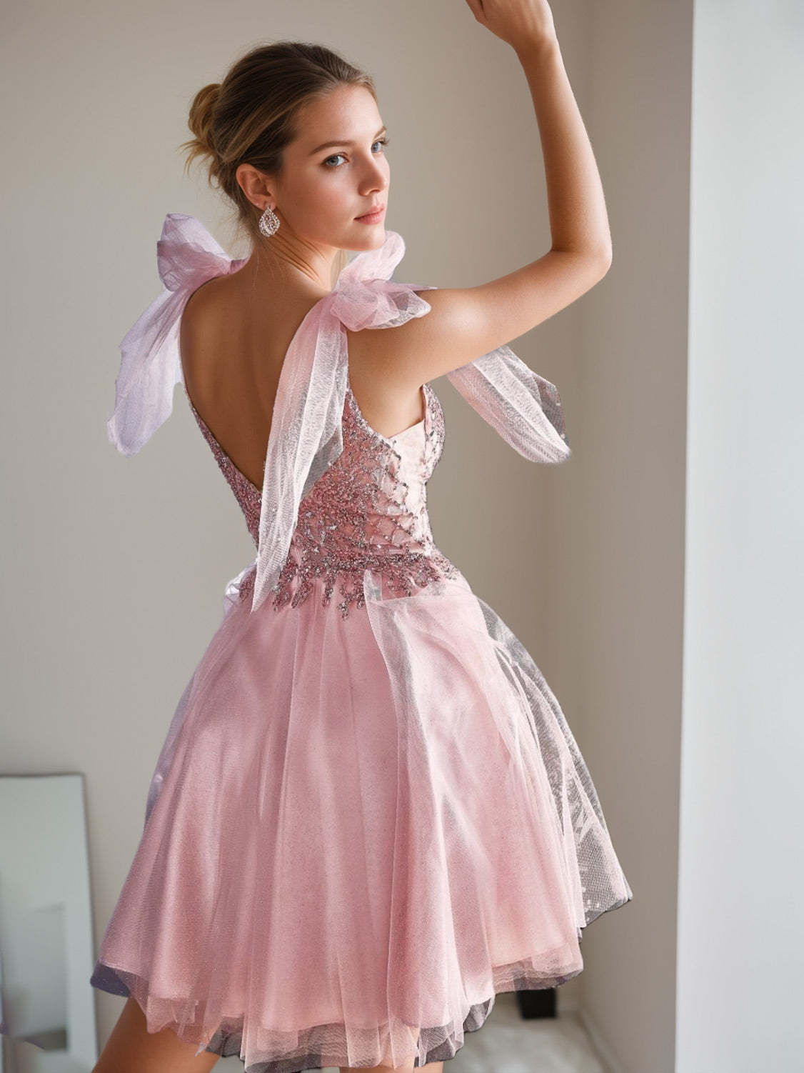 V-Neck Mini Tulle Ball Gown Cocktail Dress with Sequins and Appliques