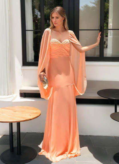 Sweetheart Mermaid/Trumpet Prom Dress with Ruched Detail and Floor-Length Cape