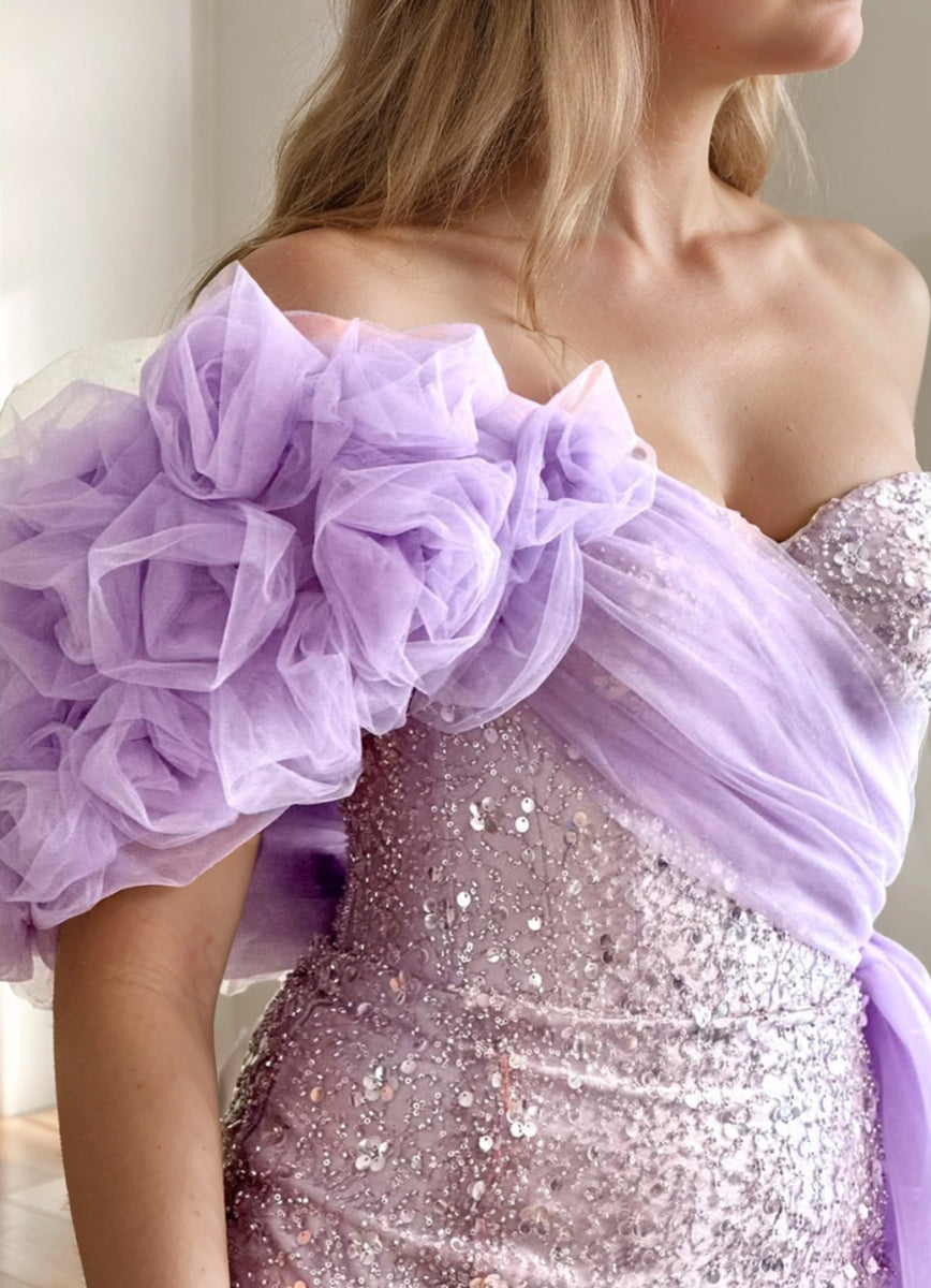 One-Shoulder Sleeveless Sheath/Column Prom Dress with Luxurious Flower & Watteau Train