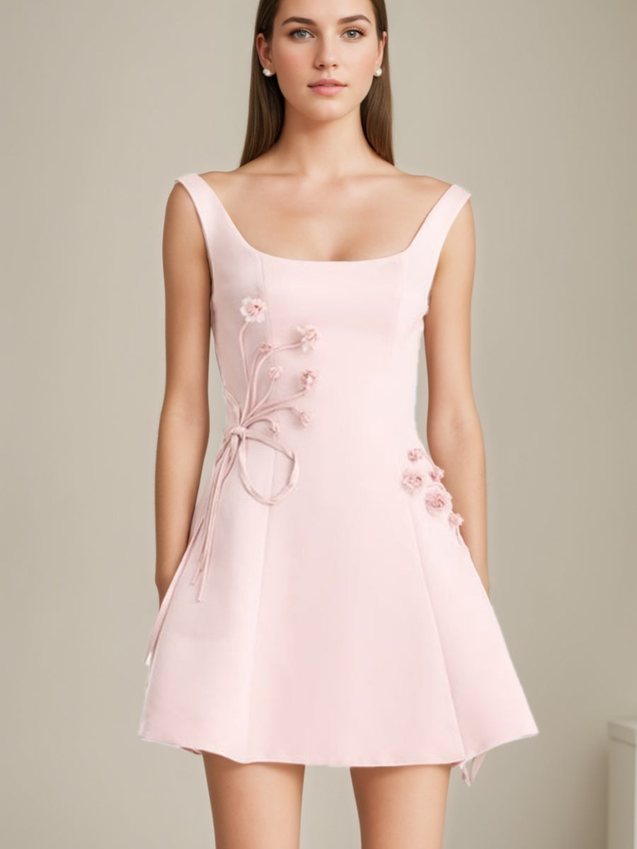 Simple Mini A-Line Cocktail Dresses with Princess Scoop Neckline and Embroidered Bows & Flowers