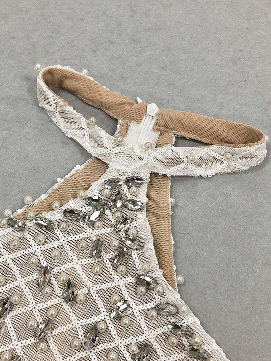 Elegant Sleeveless Sequined Prom Dress with Pearl Accents and Back Split