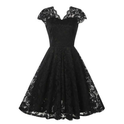 Vintage 1950s A-Line Princess Dress with V-Neck Short Sleeves and Lace Appliques