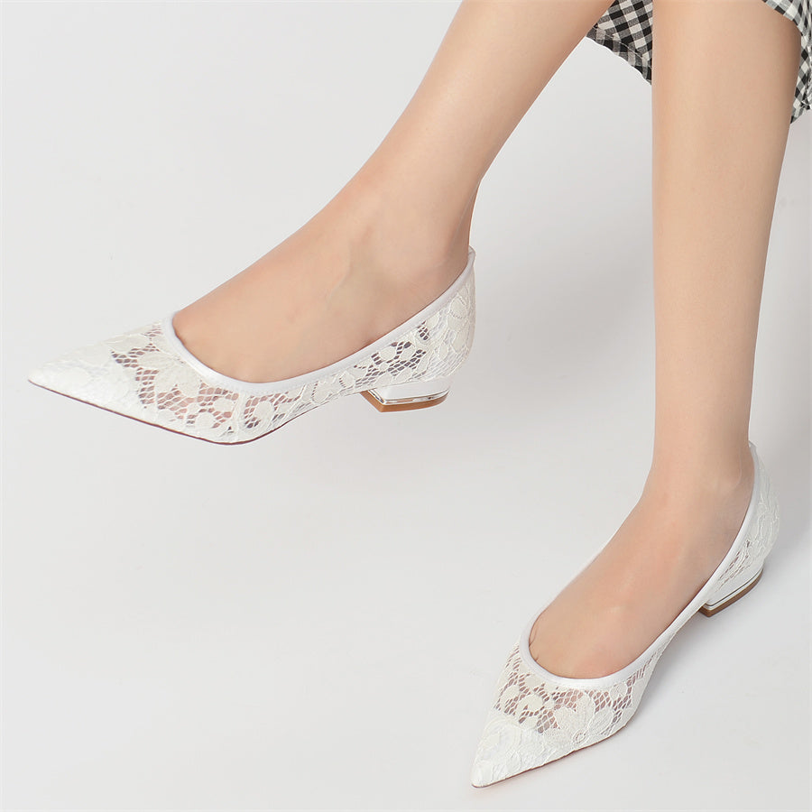 Bridal Shoes for Women with Pointed Toe and Low Heel in Minimalist Lace Design