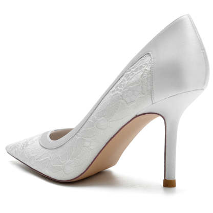 Elegant Minimalist Bridal Shoes for Women with Pointed Toe and Lace