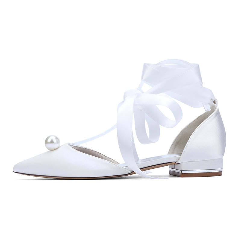 Low-heel pointed toe bridal shoes for women with ankle straps and pearl details