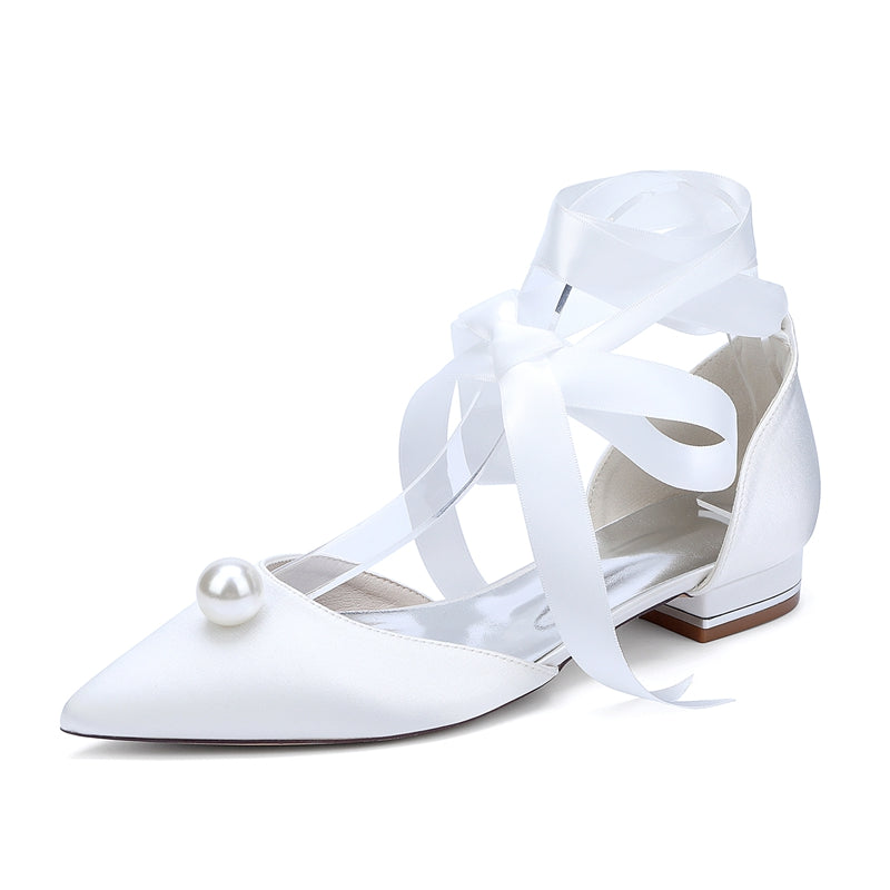 Low-heel pointed toe bridal shoes for women with ankle straps and pearl details
