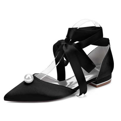 Low-heel pointed toe bridal shoes for women with ankle straps and pearl details