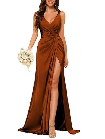 Floor-Length Sleeveless V-Neck Bridesmaid Dress with Ruched Sheath