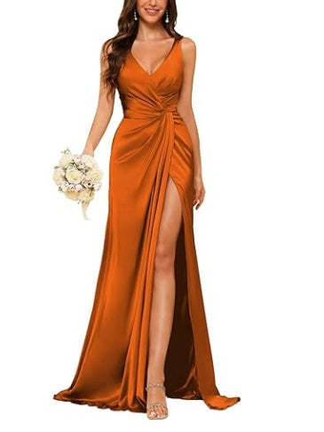 Floor-Length Sleeveless V-Neck Bridesmaid Dress with Ruched Sheath