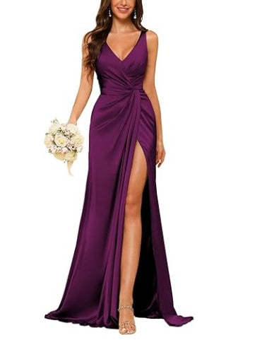 Floor-Length Sleeveless V-Neck Bridesmaid Dress with Ruched Sheath