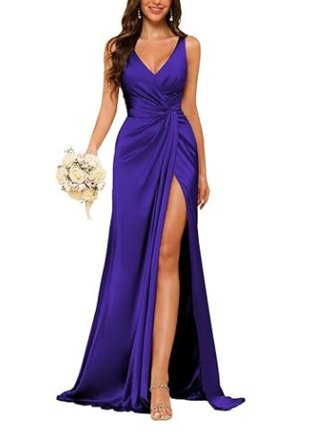 Floor-Length Sleeveless V-Neck Bridesmaid Dress with Ruched Sheath