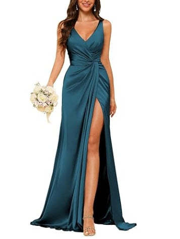 Floor-Length Sleeveless V-Neck Bridesmaid Dress with Ruched Sheath