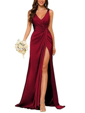 Floor-Length Sleeveless V-Neck Bridesmaid Dress with Ruched Sheath