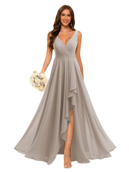 V-Neck Sleeveless Floor-Length Chiffon Bridesmaid Dress with Slit Pockets in A-Line/Princess Style
