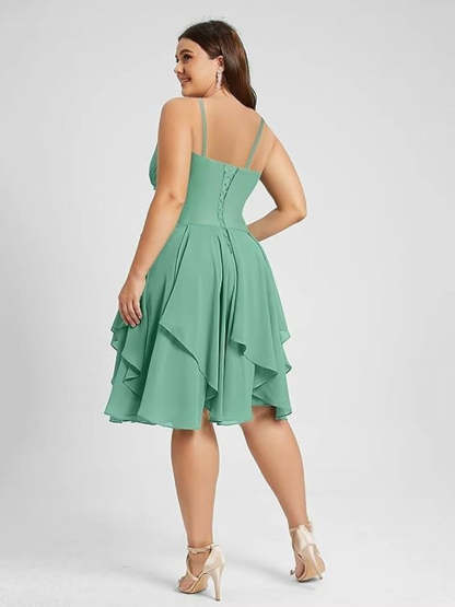 Princess A-Line Halter Mini Bridesmaid Dresses with Chiffon Ruffle and Pleated Pockets