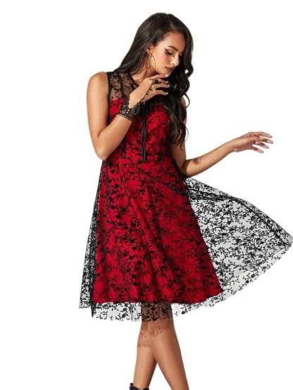 Retro Princess A-Line Dress with Lace Appliques Sleeveless Knee-Length Halloween Costume