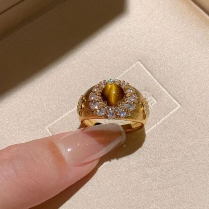Sparkling Rhinestone Ring in Vintage Luxury Natural Tiger Eye