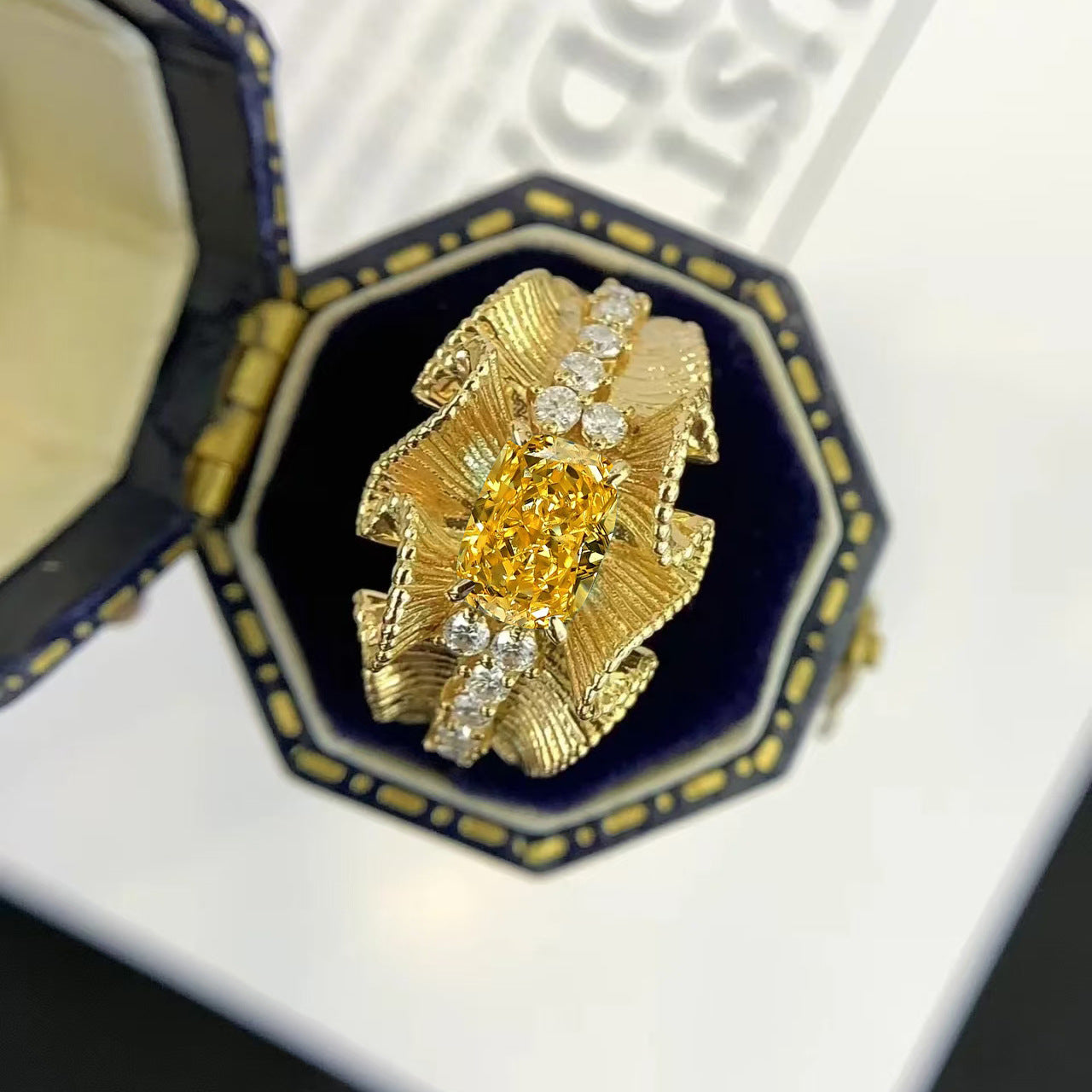 Women's Vintage Gold Ring with Yellow Diamond and Lace Frill