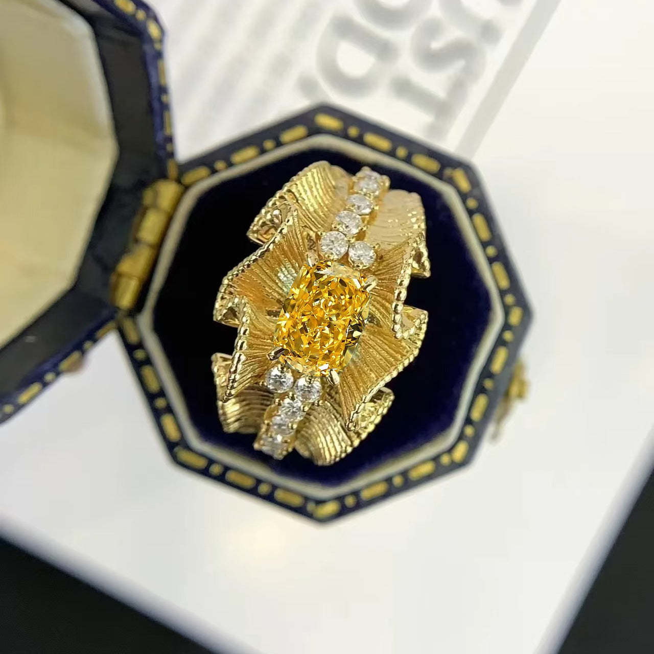 Women's Vintage Gold Ring with Yellow Diamond and Lace Frill