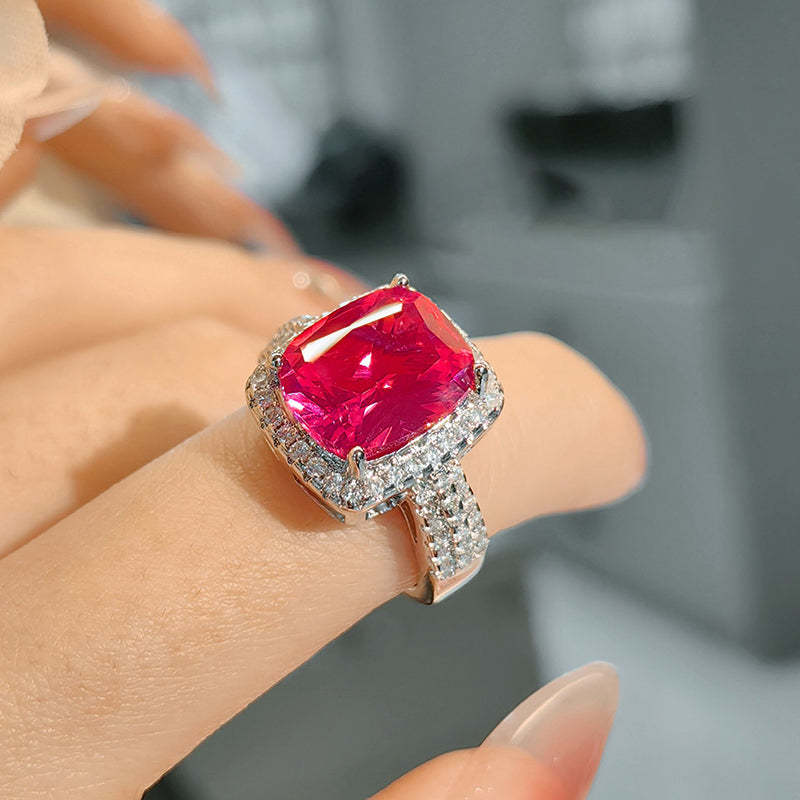 Elegant Red Gemstone Ring in a Vintage Rectangular Design