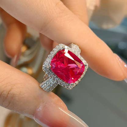 Elegant Red Gemstone Ring in a Vintage Rectangular Design