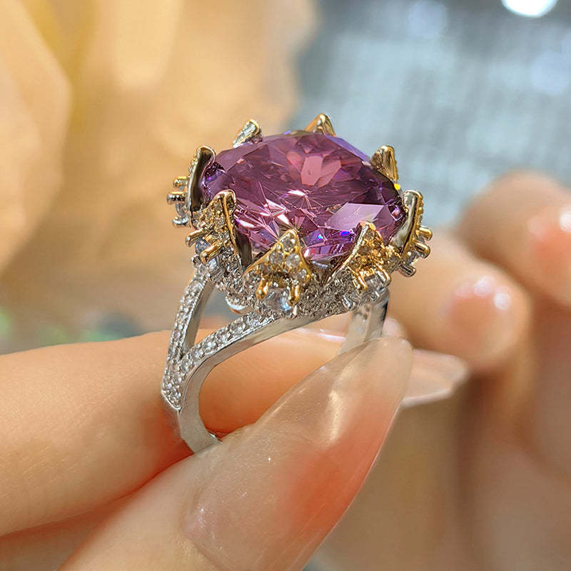 Square Gemstone Bird Nest Ring in Vintage Luxury
