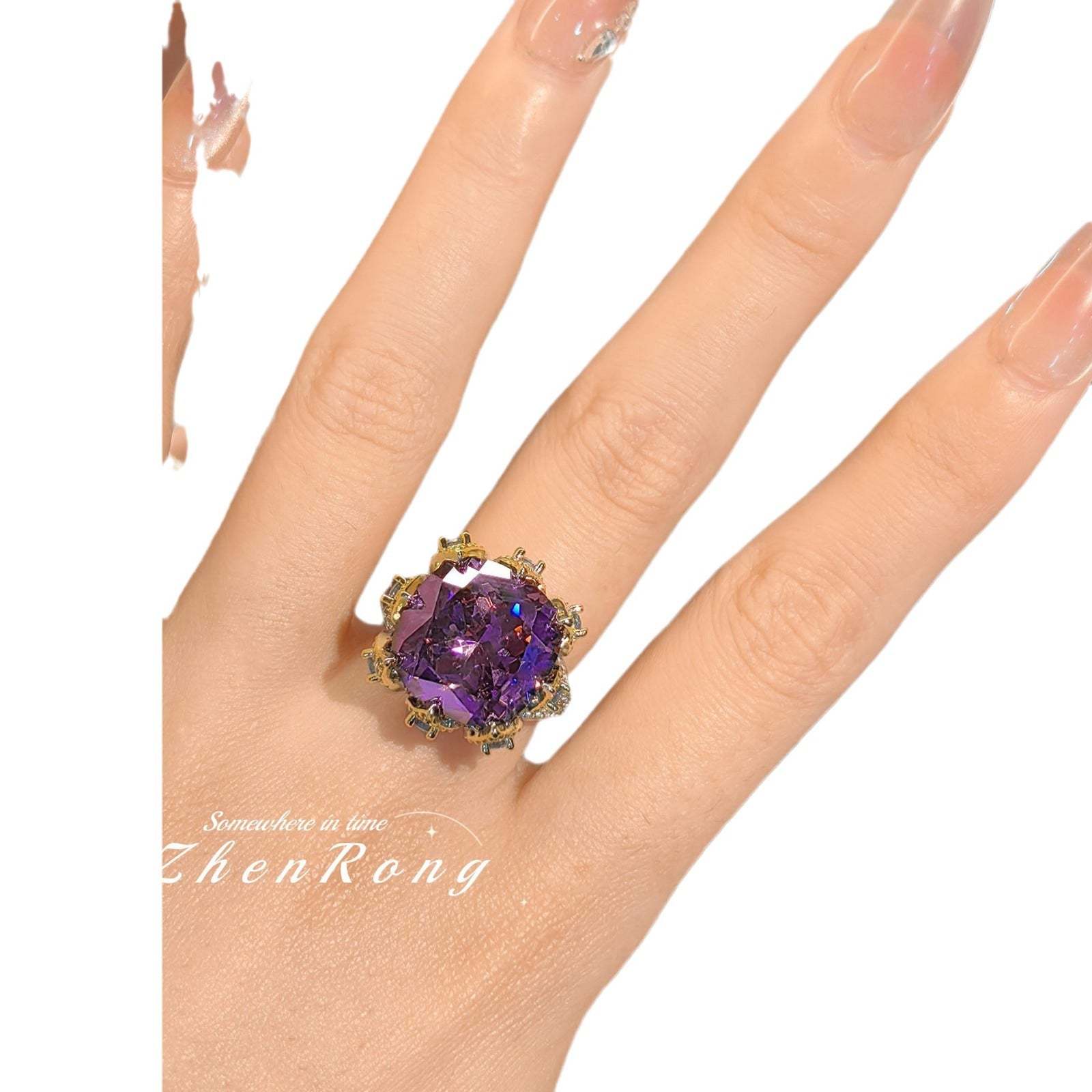 Square Gemstone Bird Nest Ring in Vintage Luxury