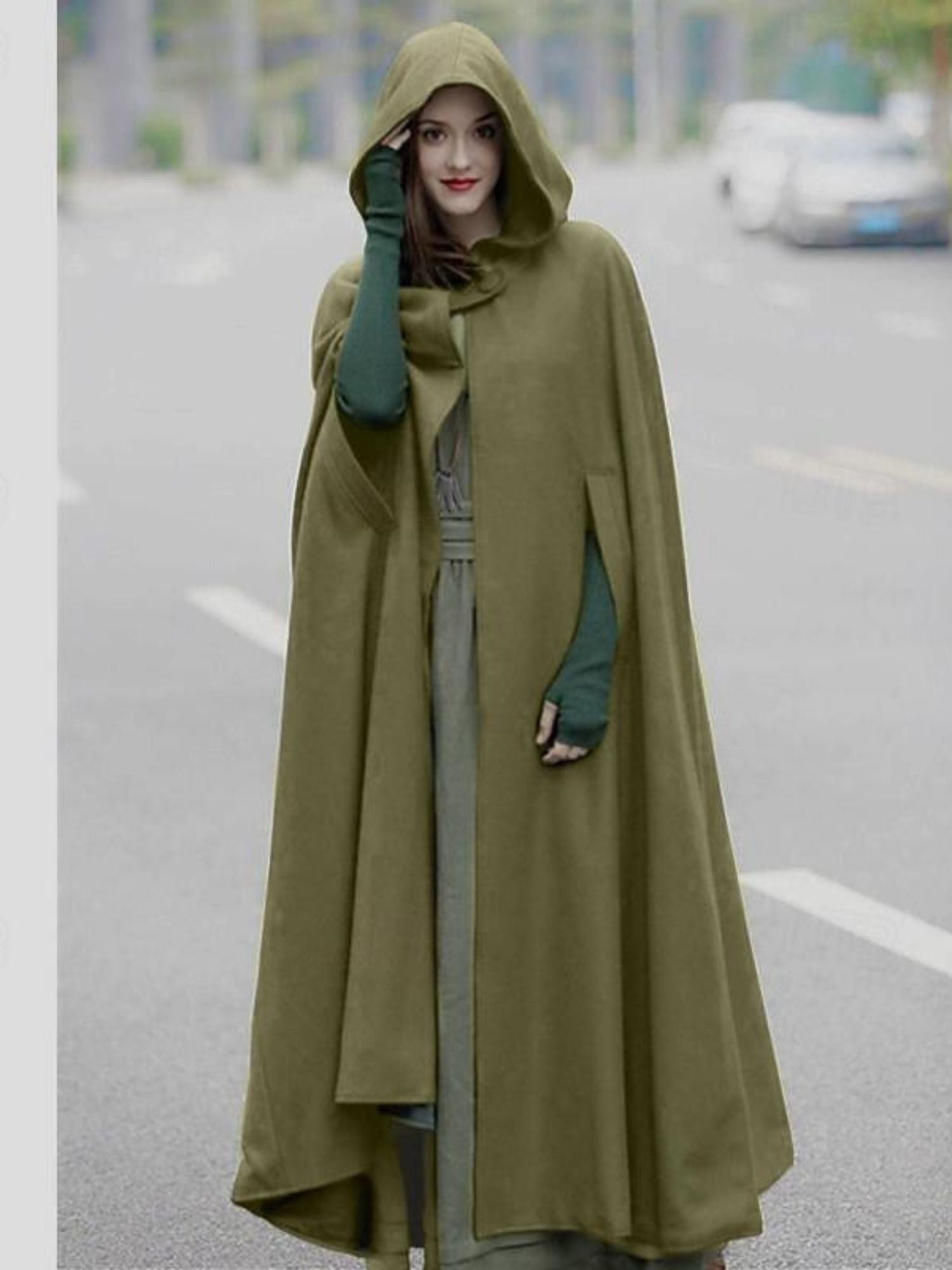 Long Vintage Hooded Cloak for Adults in Dark Green Medieval Style