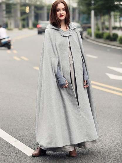 Long Vintage Hooded Cloak for Adults in Dark Green Medieval Style