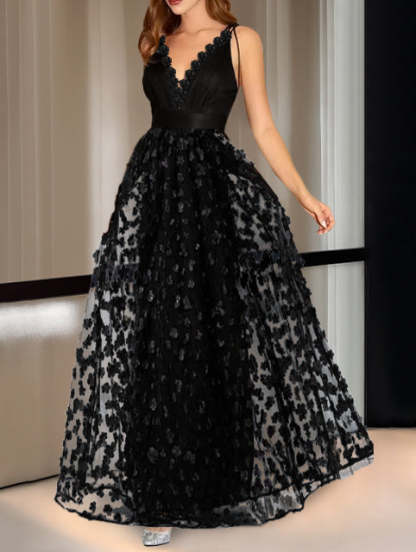 Sleeveless V-Neck A-Line Princess Evening Dresses with Embroidery Ankle Length