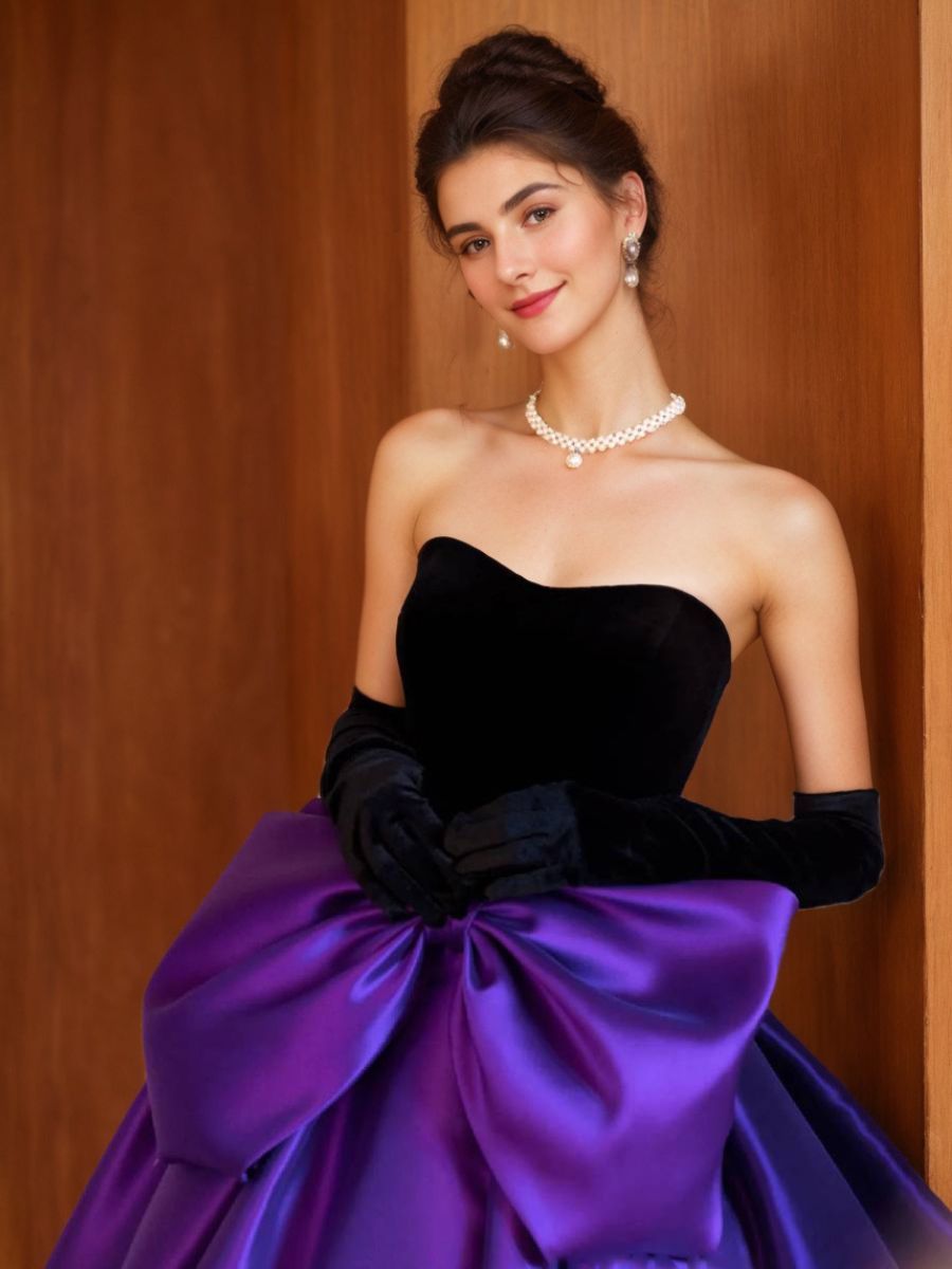 Strapless Sleeveless Floor-Length Ball Gown with Bow(s)