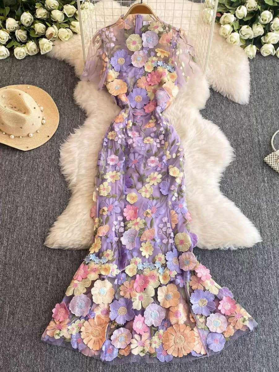 Evening Dresses With 3D Flower Embroidery in Trumpet/Mermaid and Scoop Short Sleeves