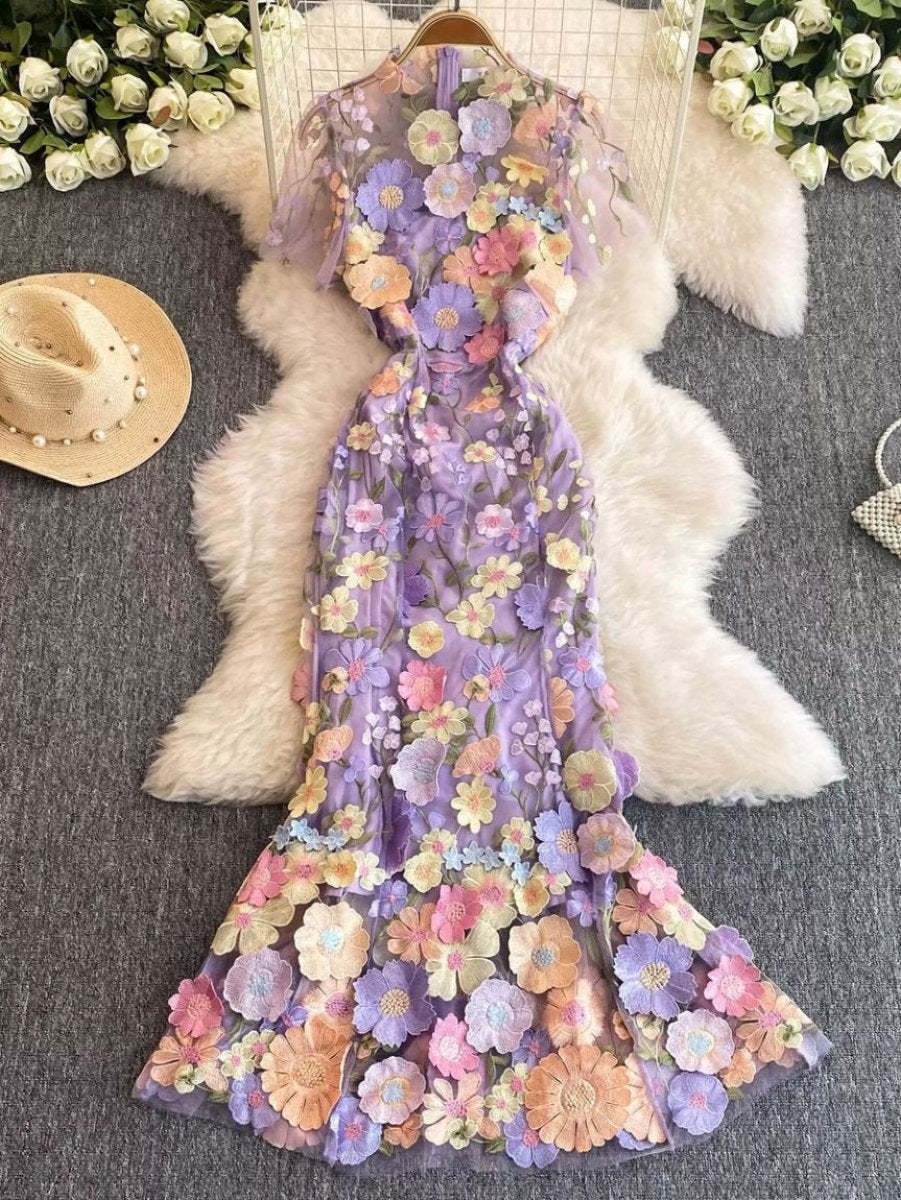 Evening Dresses With 3D Flower Embroidery in Trumpet/Mermaid and Scoop Short Sleeves