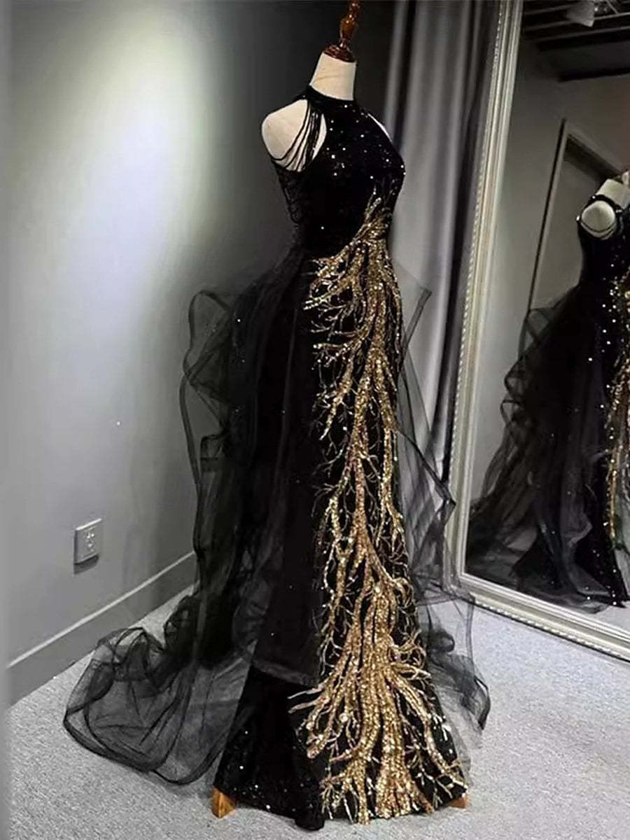 Halter Sleeveless Sequins Evening Dresses with Appliques & Beadings in A-Line/Princess Style