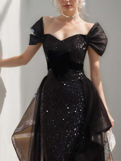 Elegant Black A-Line/Princess Evening Dress with Short Sleeves Sequins and Ruffles