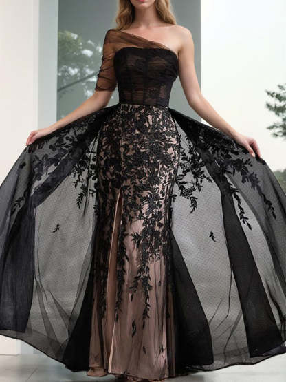 Elegant Black A-Line Evening Dress with One-Shoulder Design Tulle Fabric Appliques and High Split